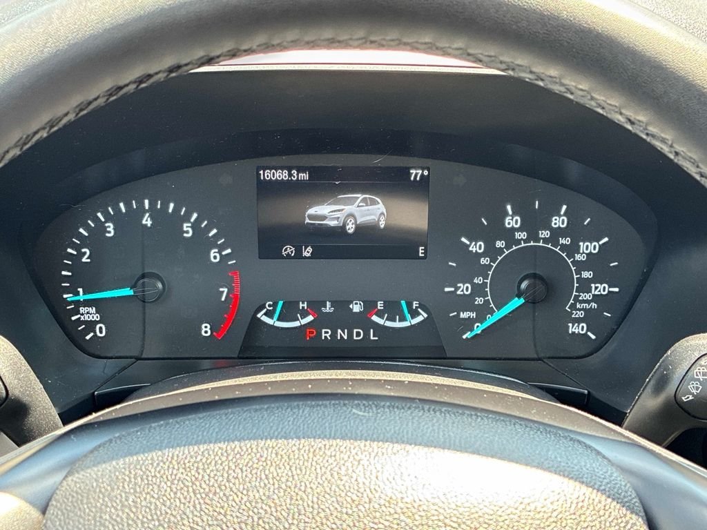 Used 2022 Blue Ford SE image 27