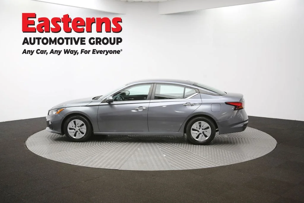 Used 2020 Gray Nissan 2.5 S image 59
