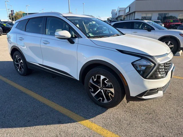 Used 2023 White Kia EX image 16
