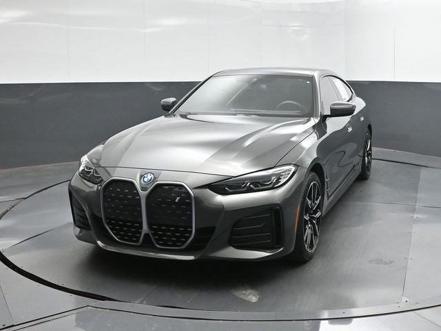 Used 2023 Gray BMW eDrive40 image 22