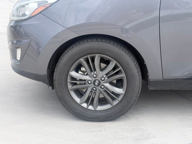 Used 2015 Gray Hyundai SE image 33