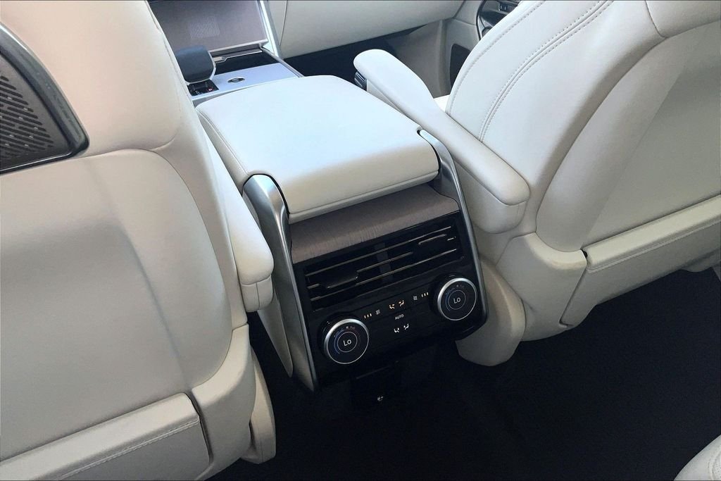 Certified Used 2024 Ostuni Pearl White Metallic Land Rover Autobiography image 24