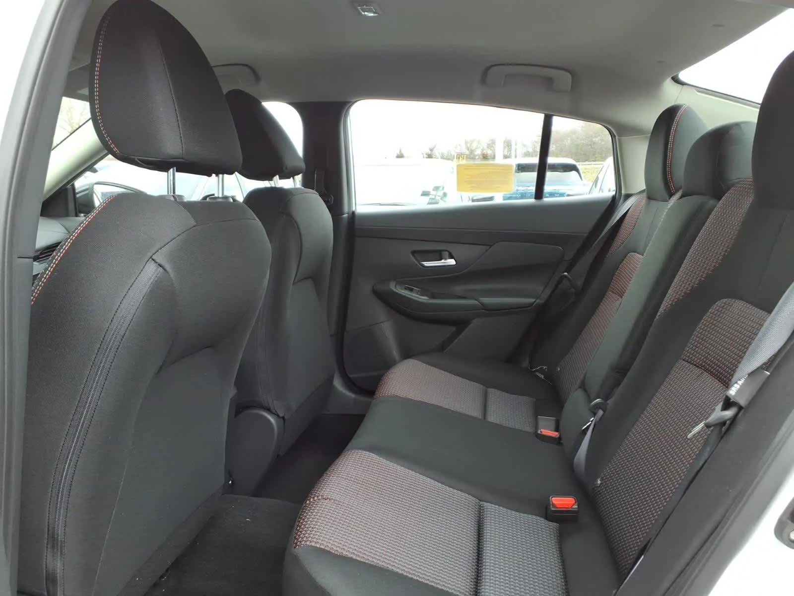 New 2026 Aspen White Tricoat/Super Black Nissan SR image 8