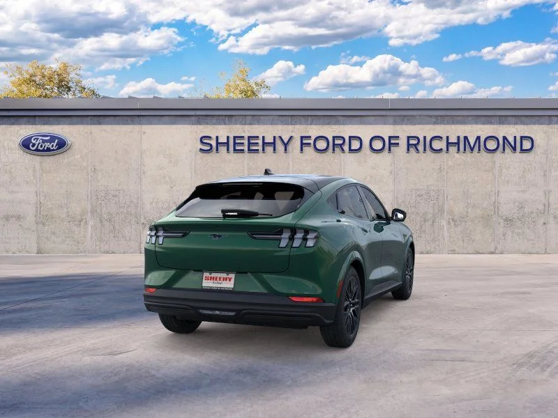 New 2026 Eruption Green Metallic Ford Premium image 8