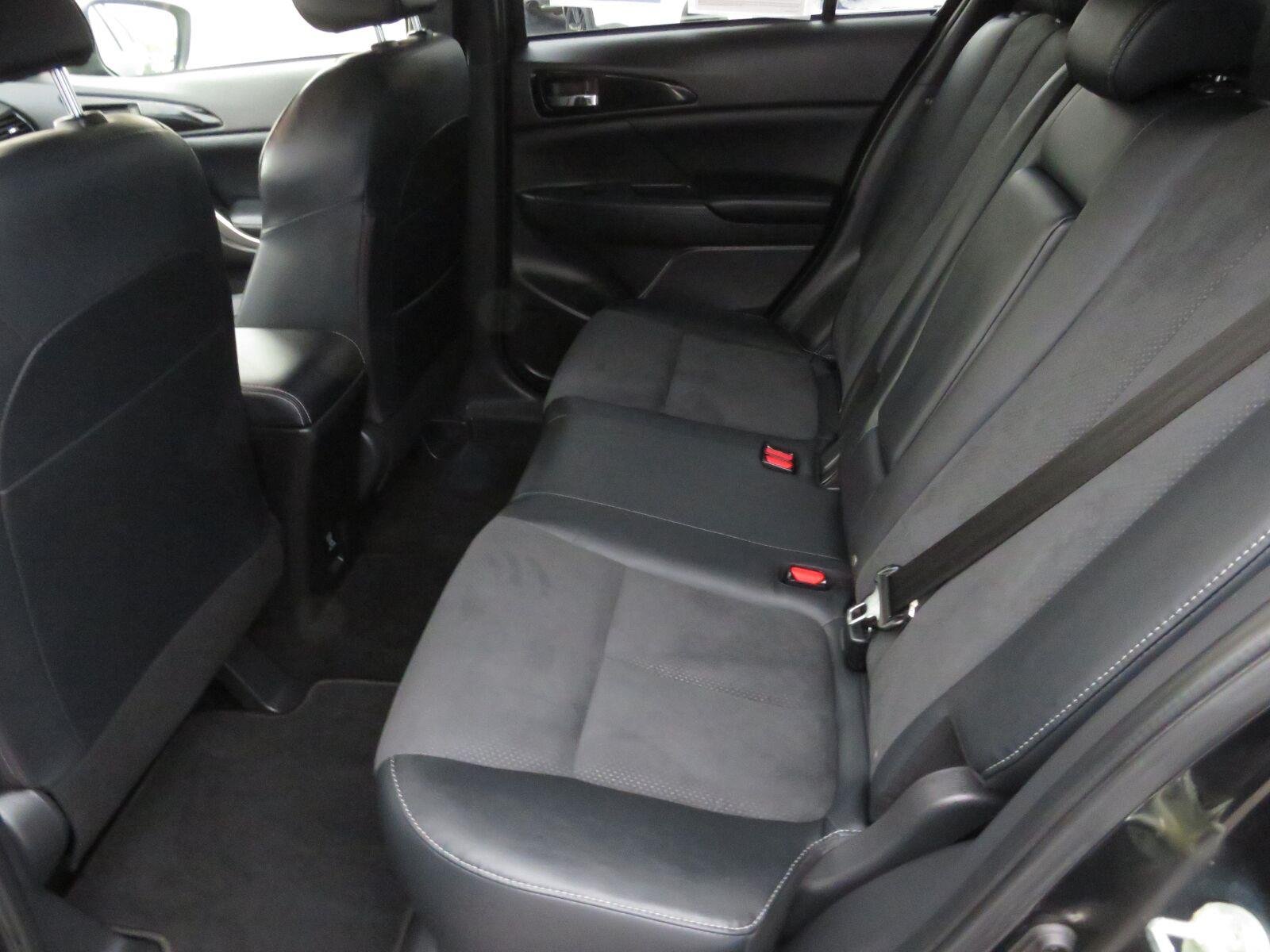 Used 2023 Labrador Black Pearl Mitsubishi SE image 25