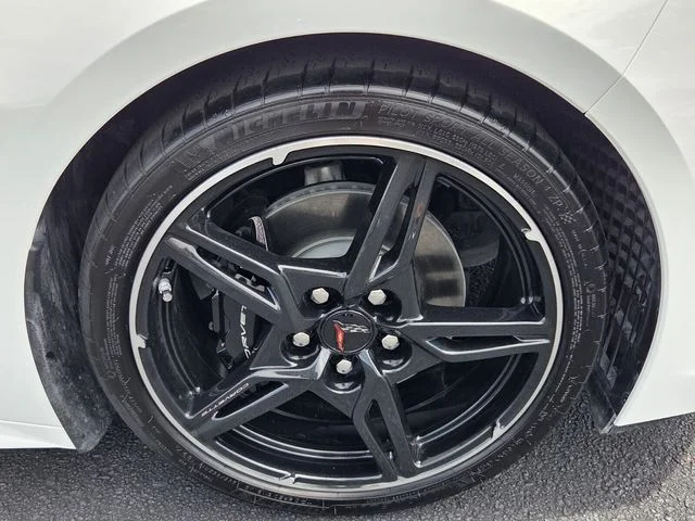 Used 2023 White Chevrolet Stingray image 8