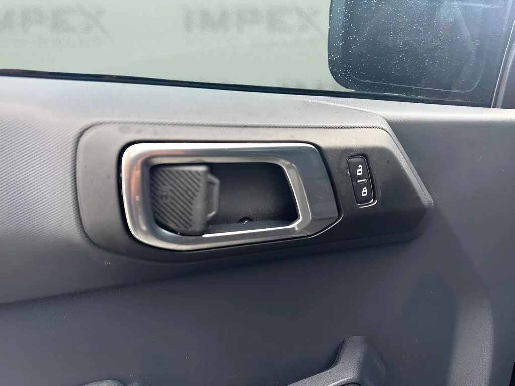 Used 2025 Black Ford Base image 15