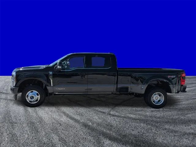 New 2026 Agate Black Metallic Ford F-350® King Ranch® image 7