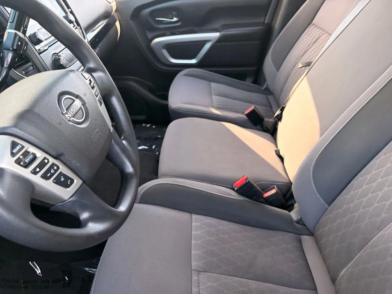 Used 2023 Glacier White Nissan SV image 18