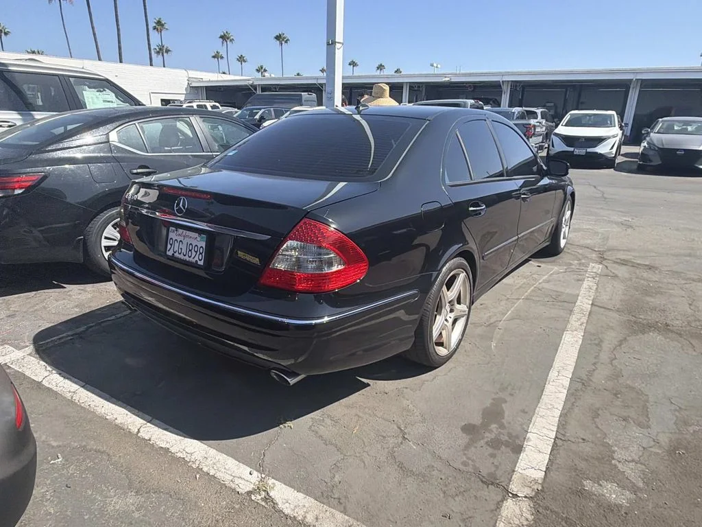 Used 2009 Black Mercedes-Benz Sport 3.5L image 4