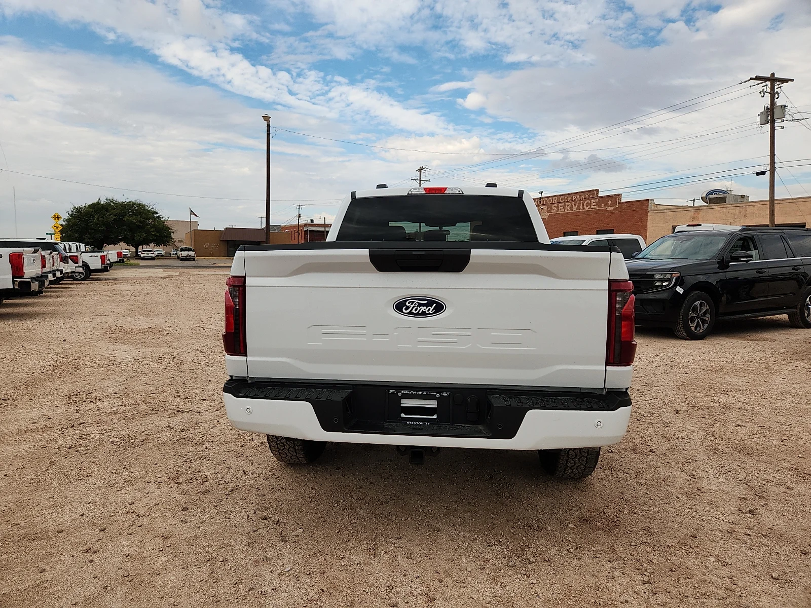 New 2026 Oxford White Ford STX image 6