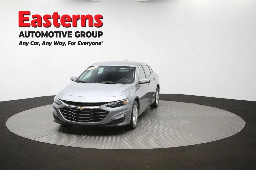 Used 2023 Gray Chevrolet LT image 53