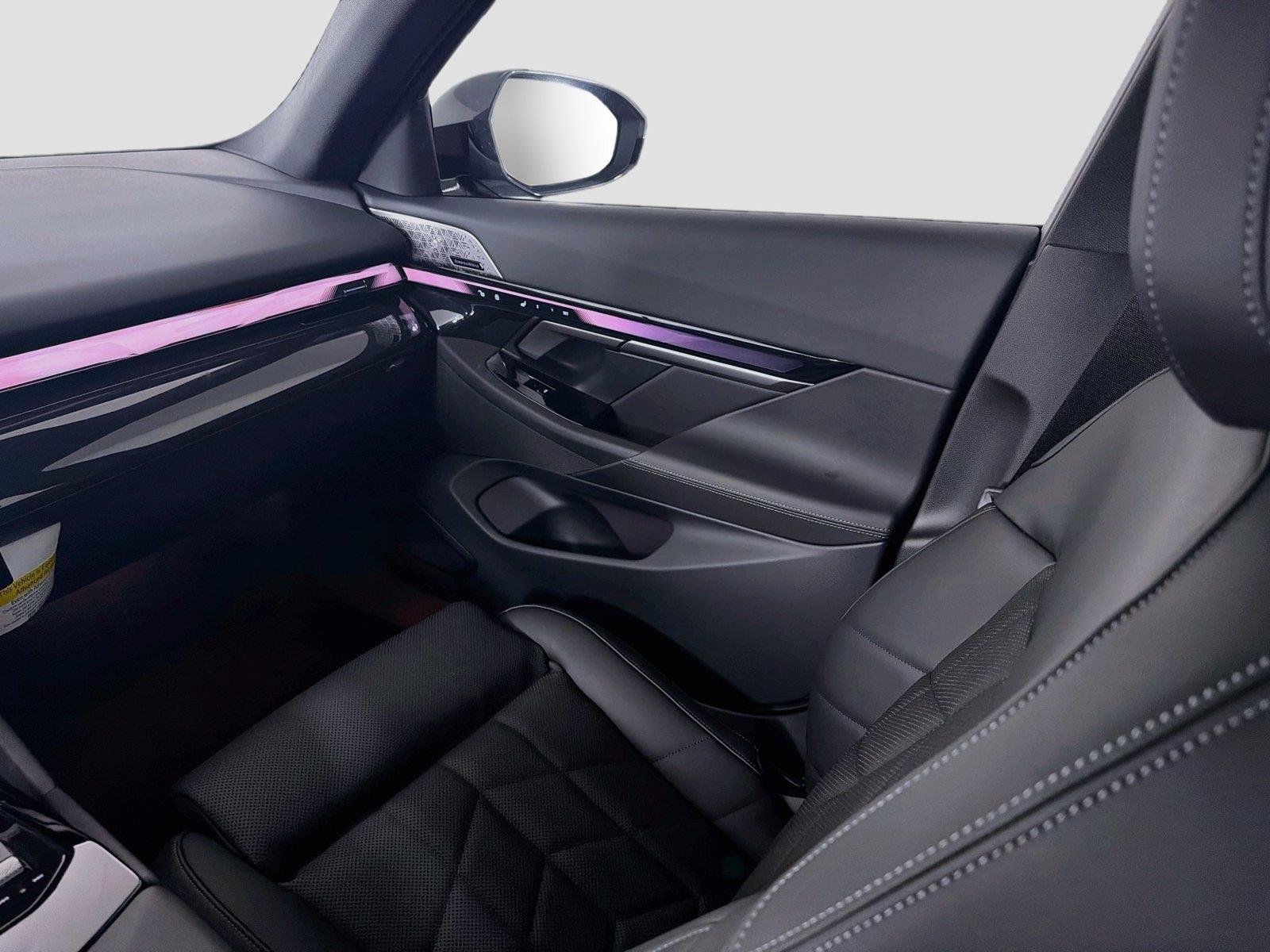 New 2027 Dark Graphite Metallic BMW 540i xDrive image 24