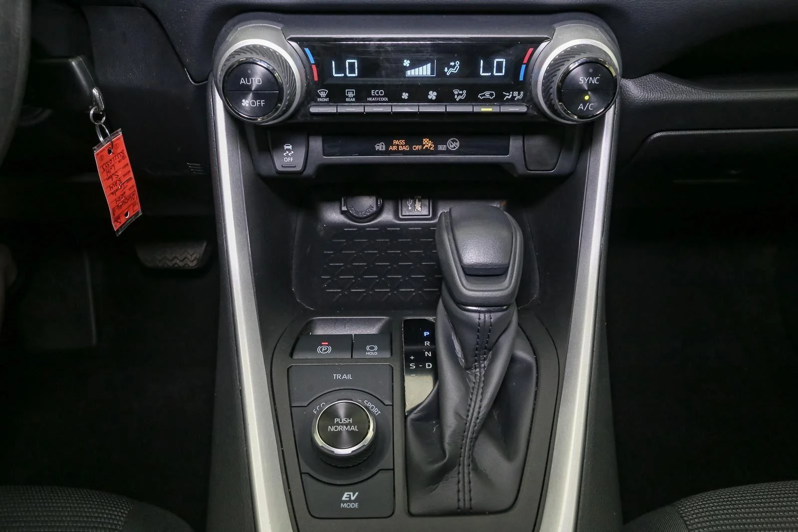 Certified Used 2024 Ice Cap Toyota Hybrid LE image 30