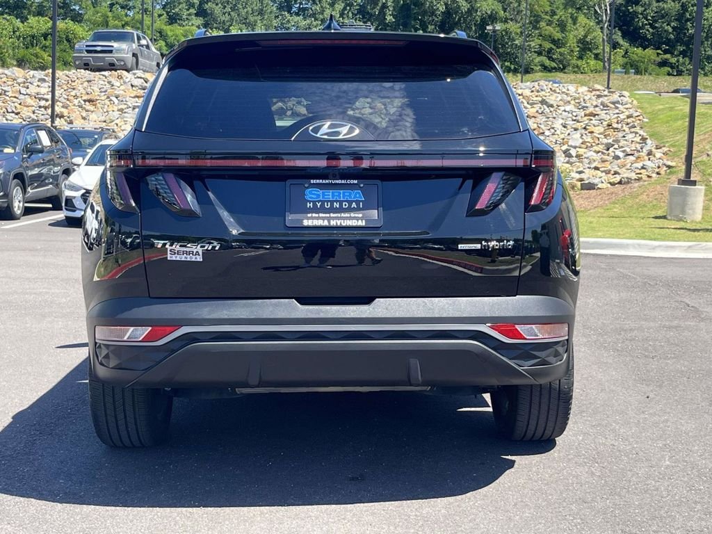 Used 2024 Black Hyundai SEL Convenience image 5