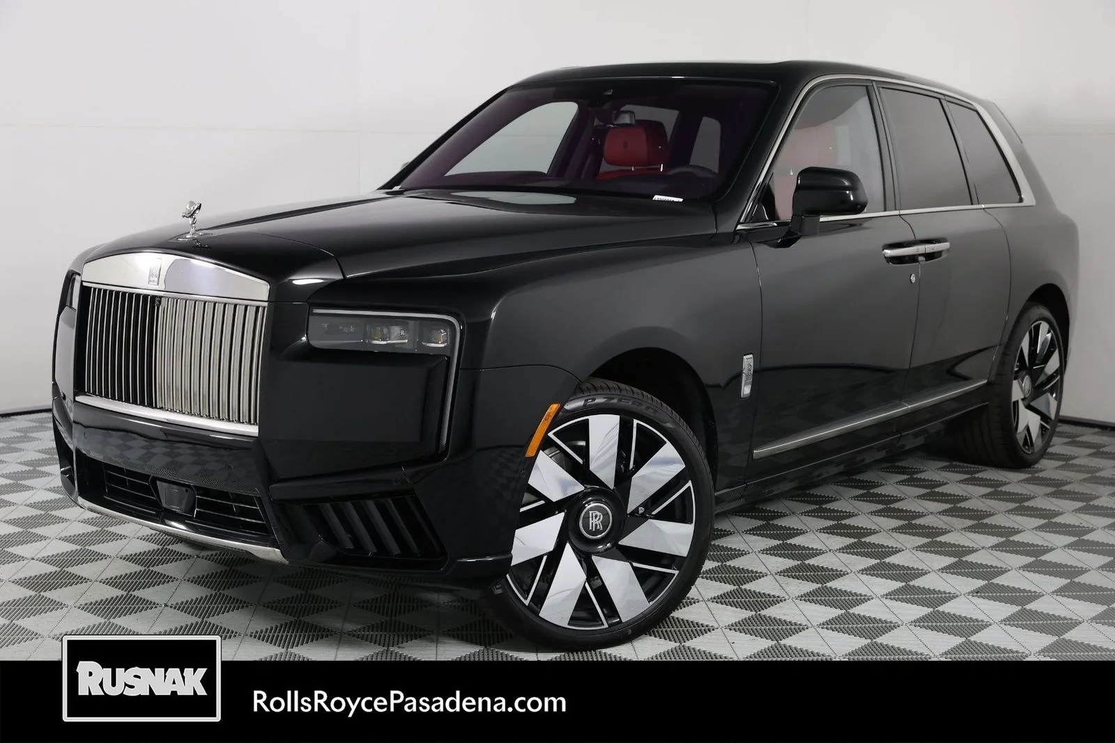 2026 Rolls-Royce Cullinan Base