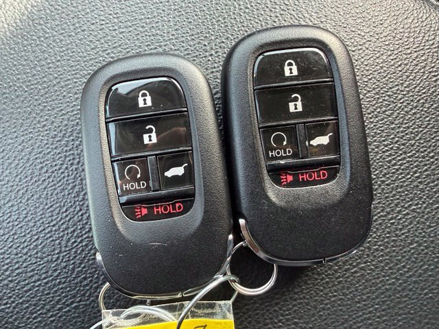 Used 2023 Platinum White Honda EX-L image 15