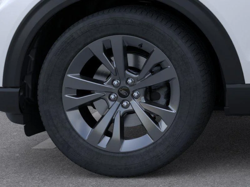 New 2026 Star White Ford Active image 19