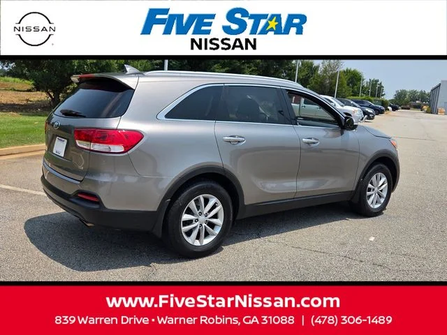 Used 2018 Silver Kia LX image 13