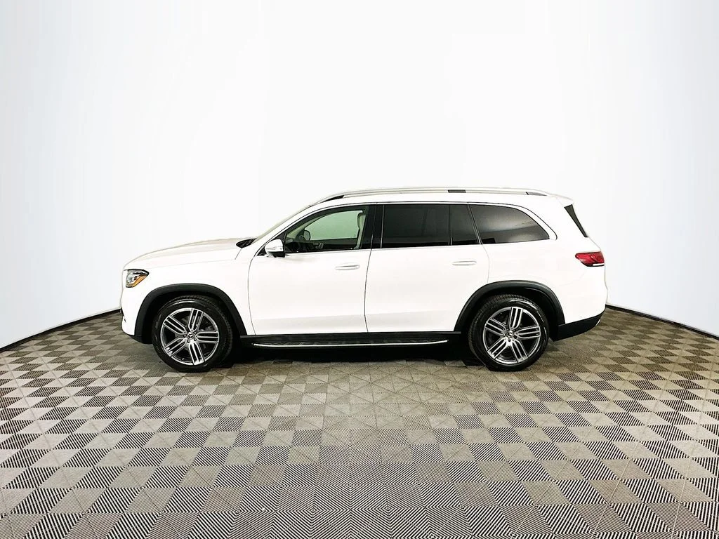 Used 2023 White Mercedes-Benz GLS 450 image 4