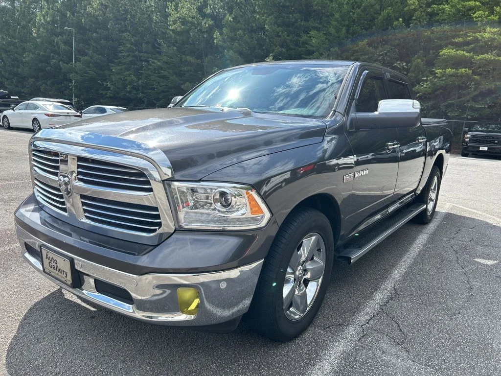 Used 2015 Gray Ram Lone Star image 3