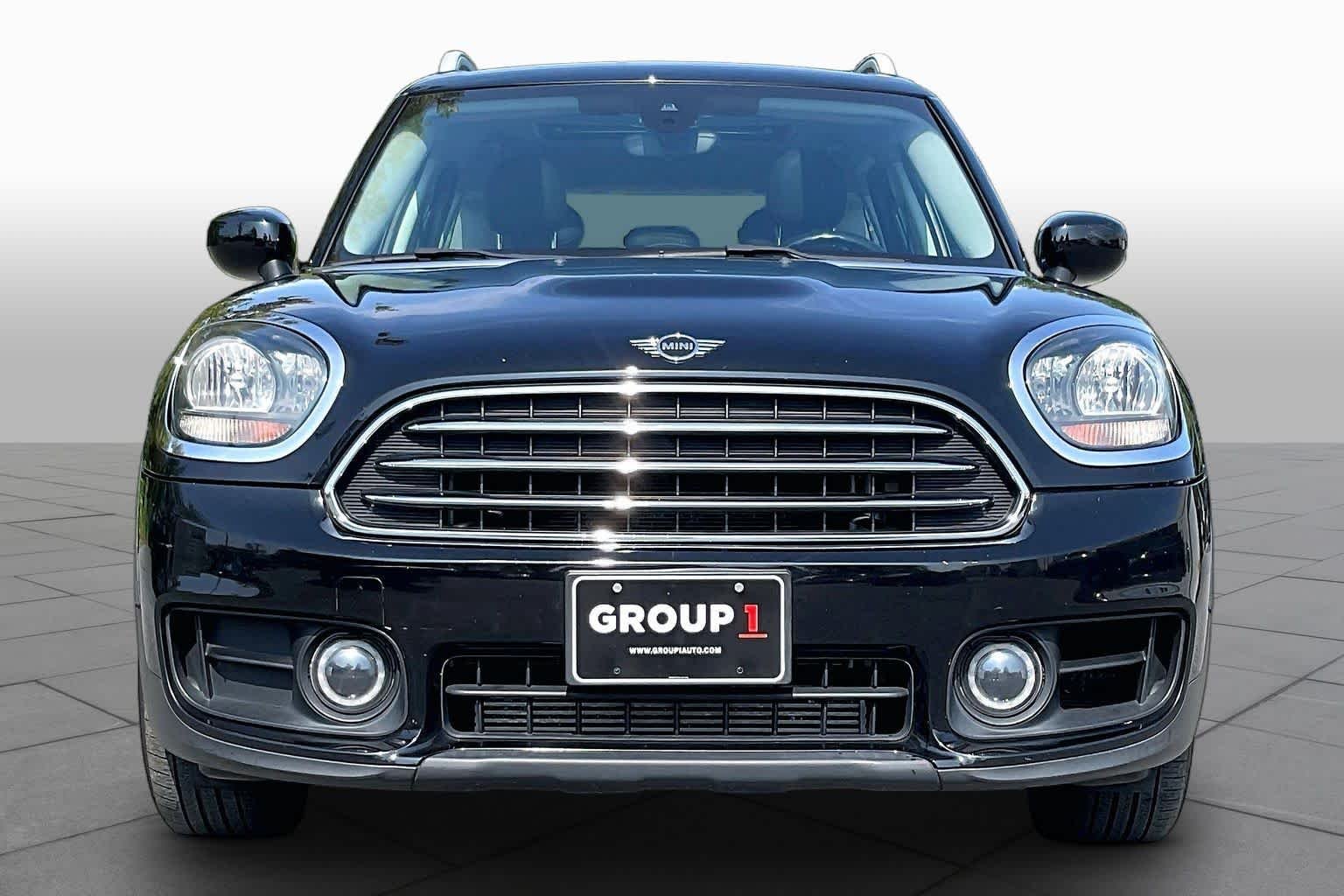 Used 2020 Midnight Black Metallic MINI Cooper image 3
