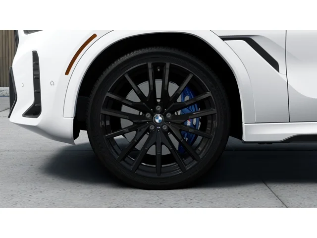 New 2026 Alpine White BMW xDrive40i image 7