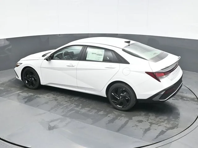 New 2026 White Hyundai SEL Sport image 11