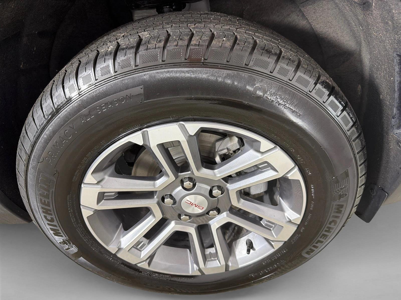Used 2026 White GMC FWD Elevation image 13