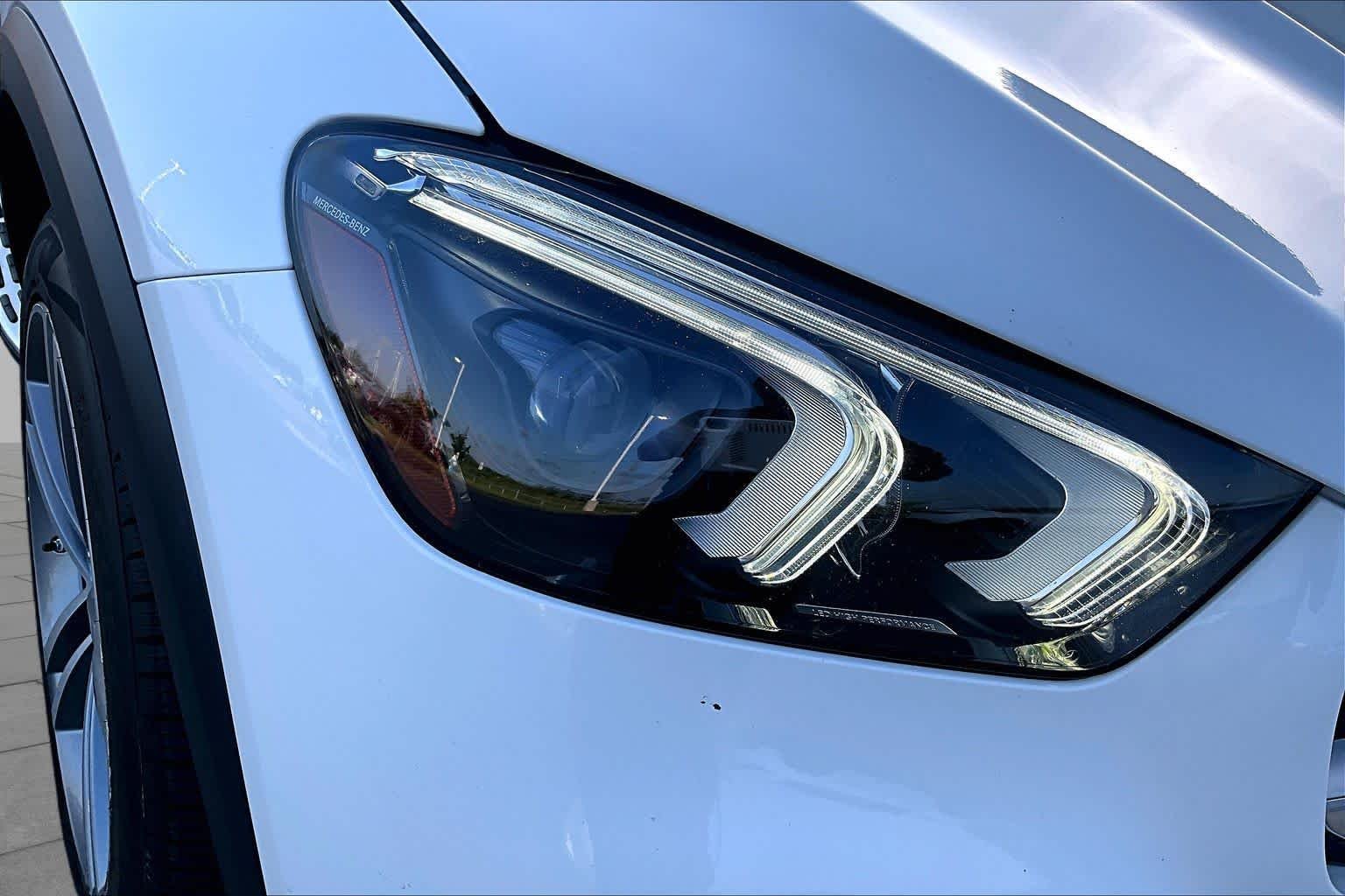 Used 2022 Polar White Mercedes-Benz GLE 350 image 24