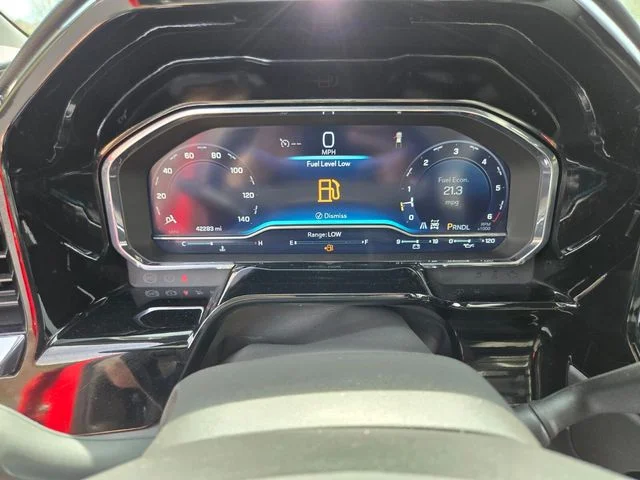 Used 2025 Red Chevrolet LT image 33