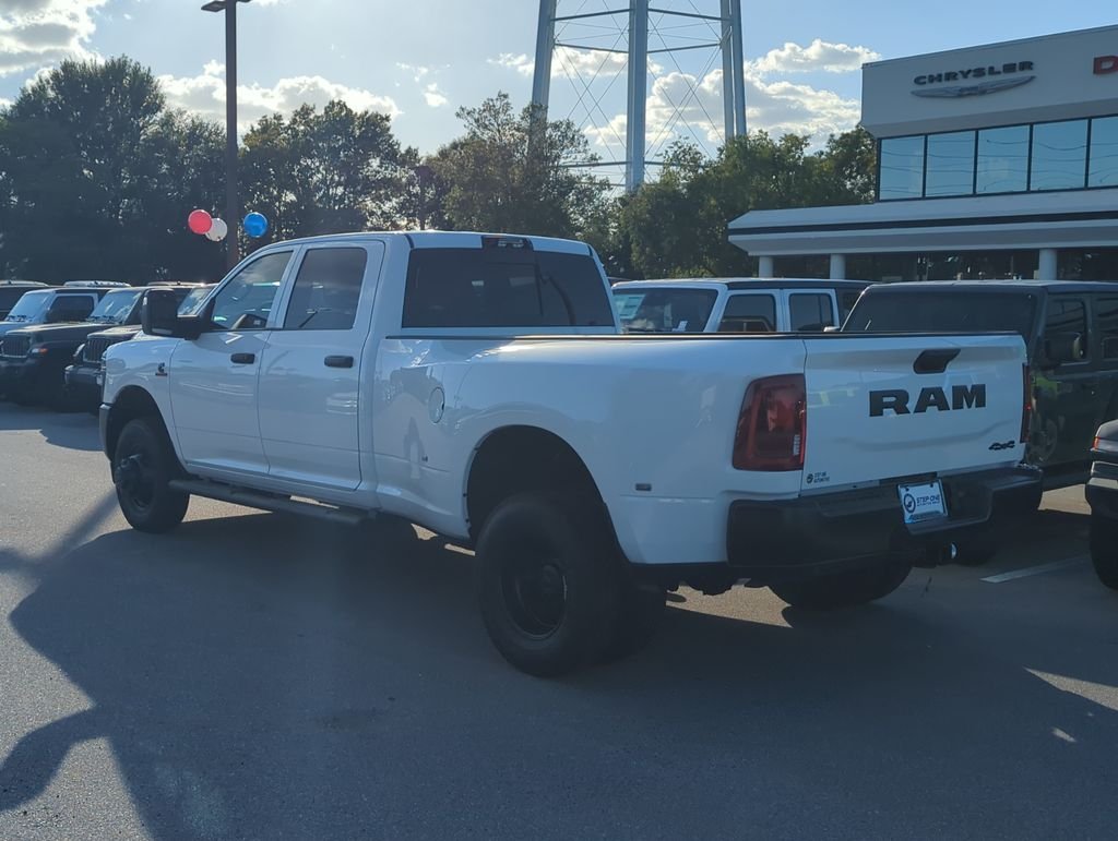New 2026 Bright White Clear-Coat Exterior Paint Ram Tradesman image 5