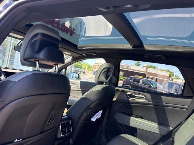 Used 2023 Ebony Black Kia X-Line image 10