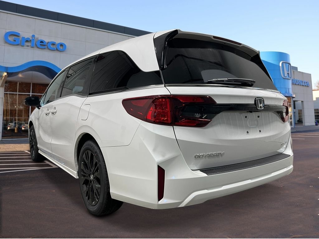 New 2026 Platinum White Pearl Honda Sport-L image 3