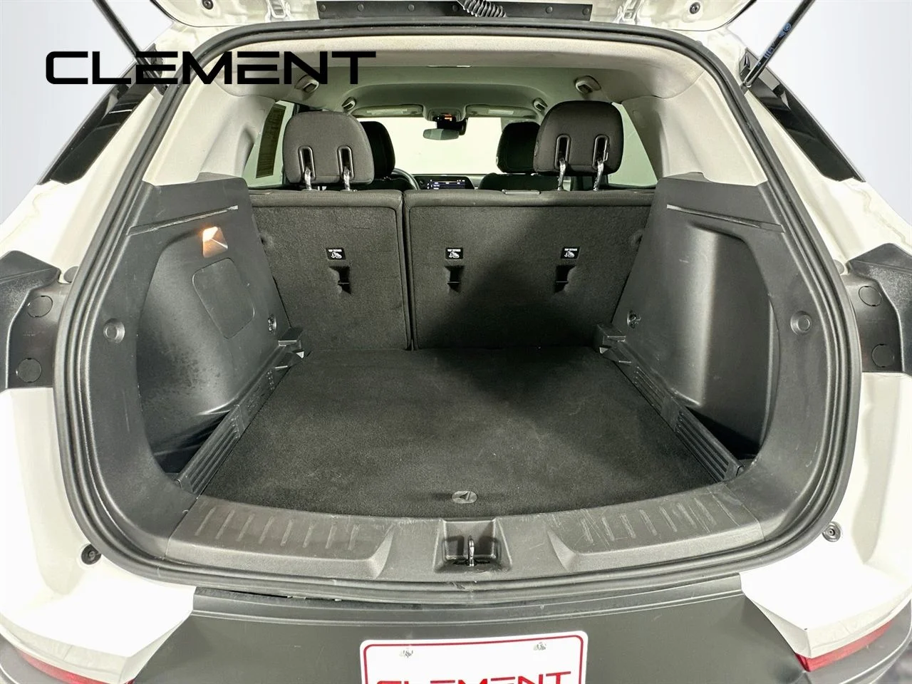 Certified Used 2025 Summit White Chevrolet LT image 11