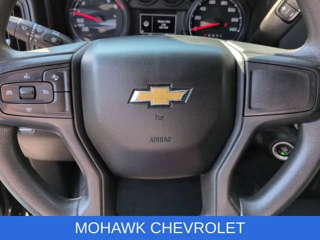 Used 2022 BLACK Chevrolet Custom image 11
