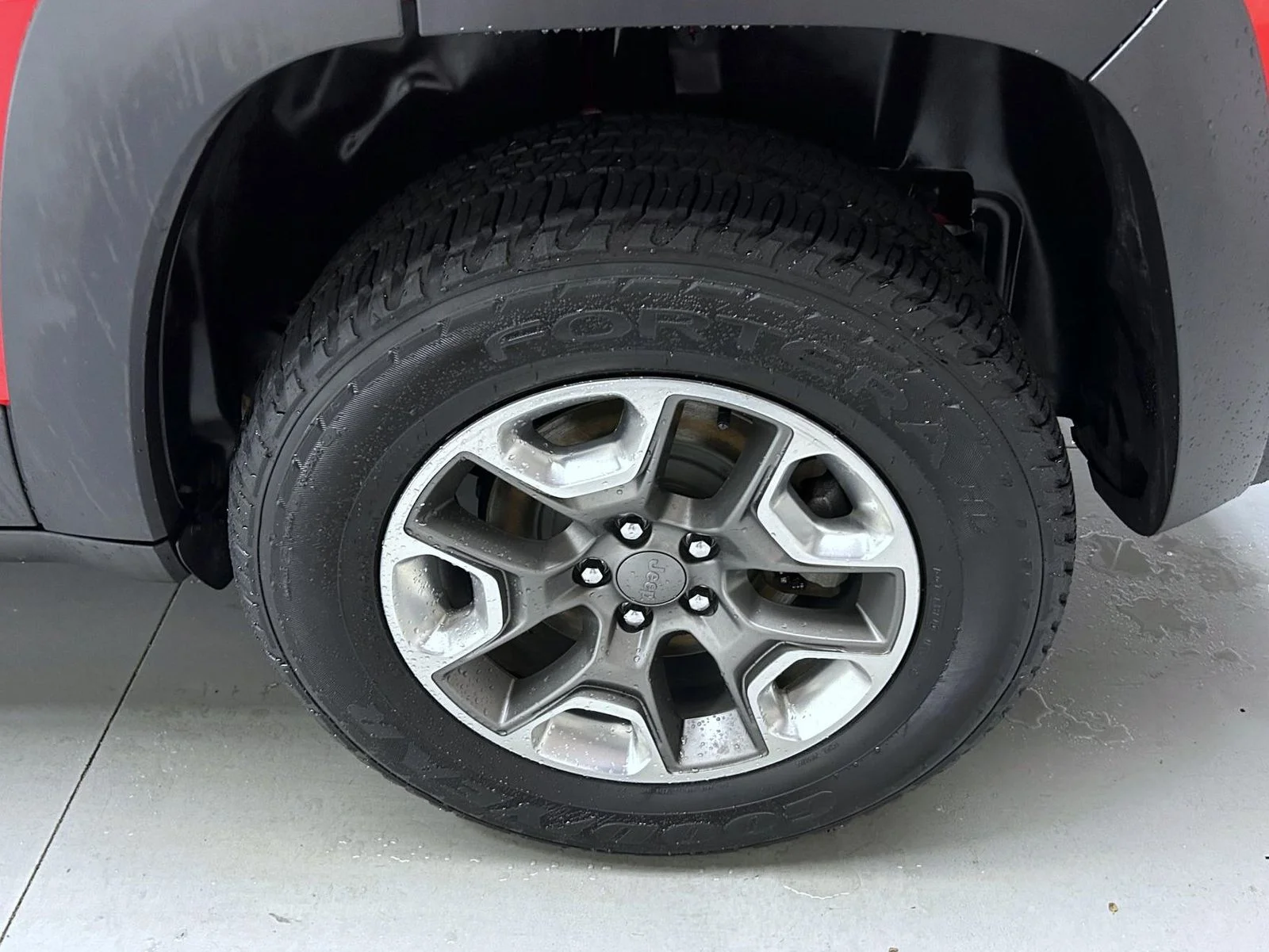 Used 2019 Red Jeep Trailhawk image 22
