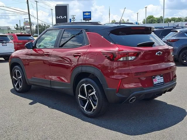Used 2021 SCARLET RED METALLIC Chevrolet RS image 5