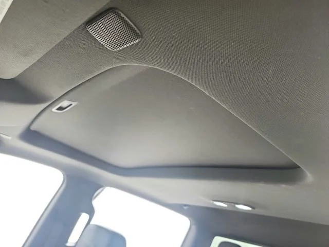Used 2019 WHITE FROST TRICOAT GMC Denali image 23