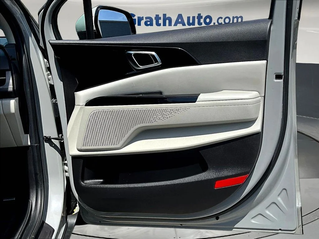 Certified Used 2023 White Kia EX image 30