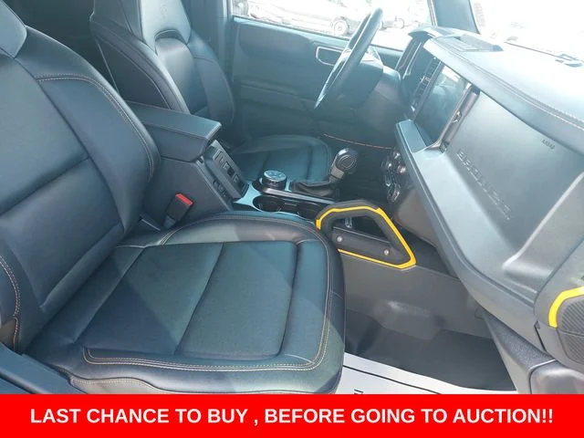 Used 2024 Gray Ford Badlands image 10