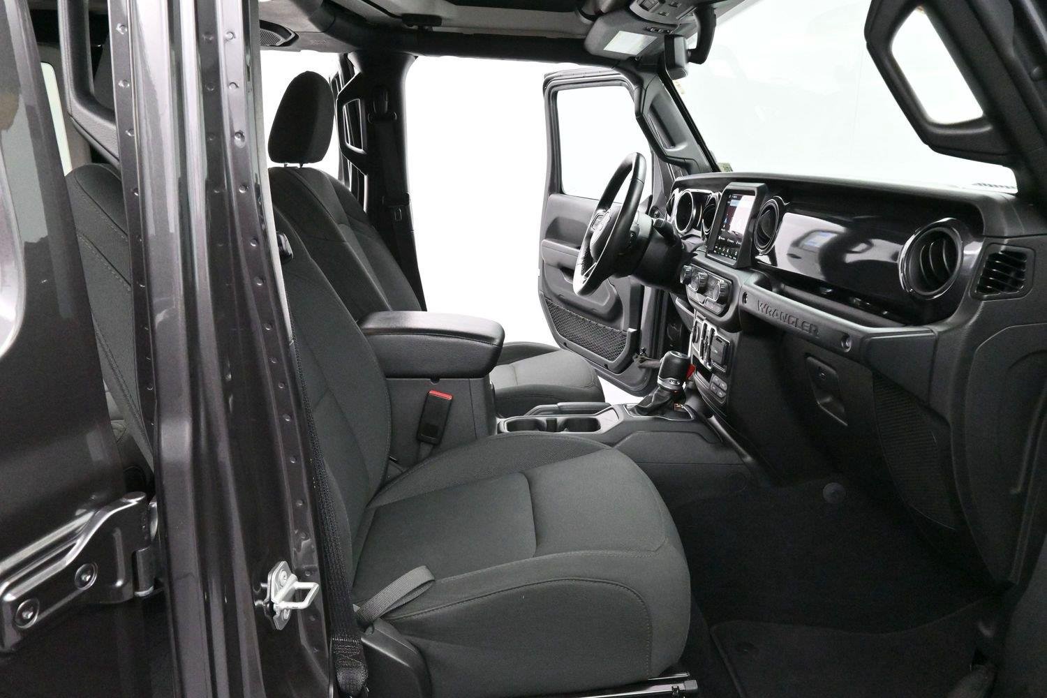 Used 2022 Granite Crystal Metallic Clearcoat Jeep Unlimited Sport Altitude image 28