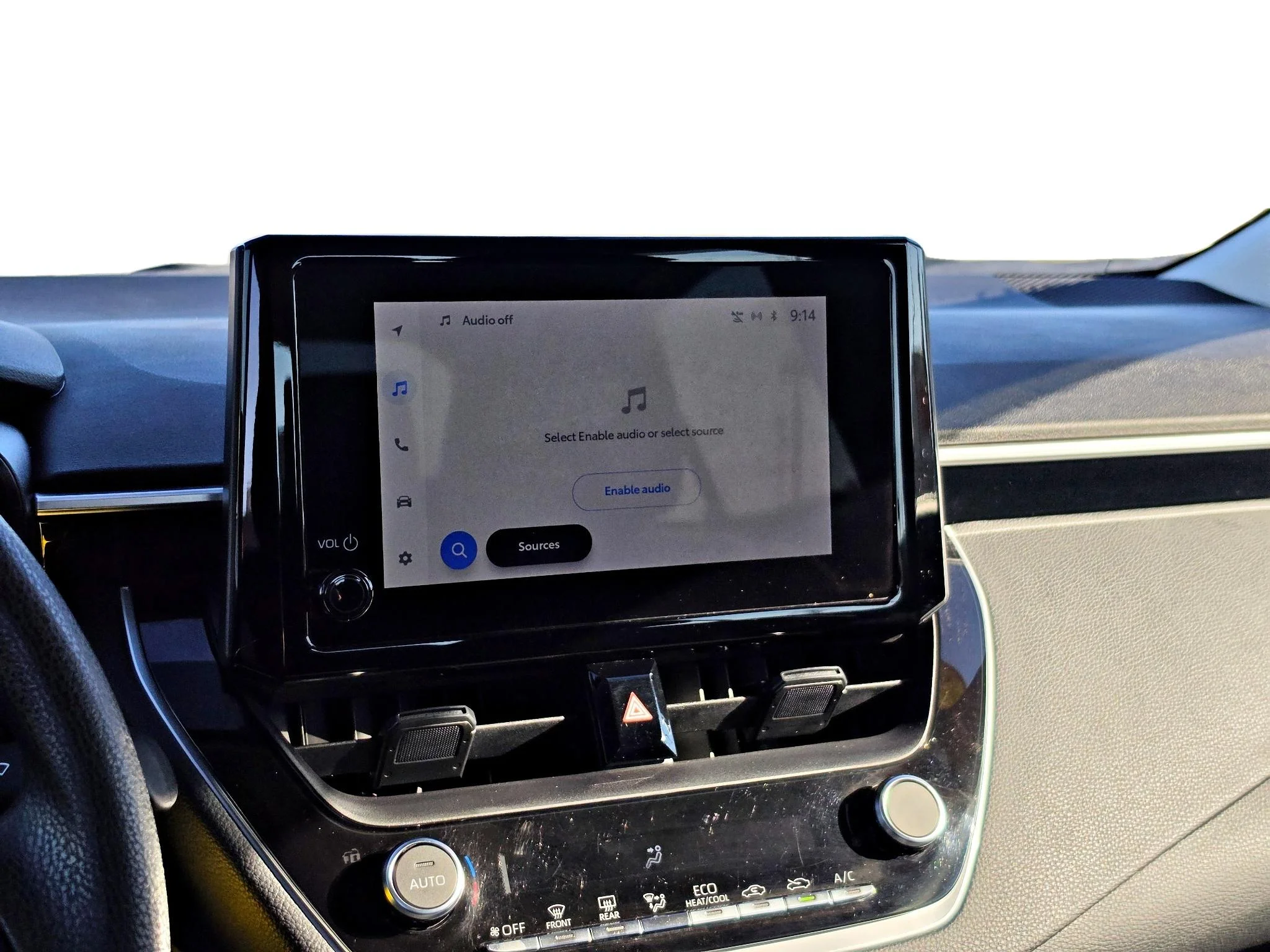 Used 2024 Underground Toyota Hybrid LE image 16
