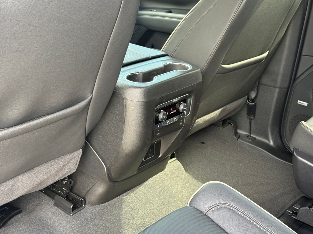 Used 2025 Black Chevrolet Premier image 28
