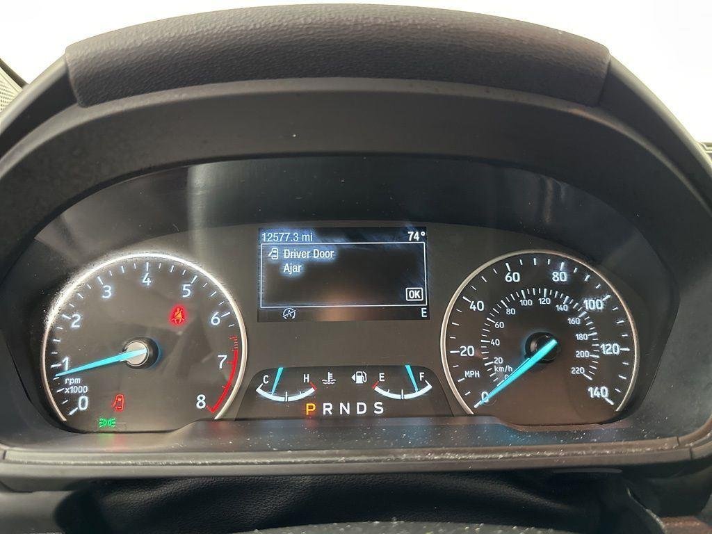 Used 2022 Shadow Black Ford SE image 15