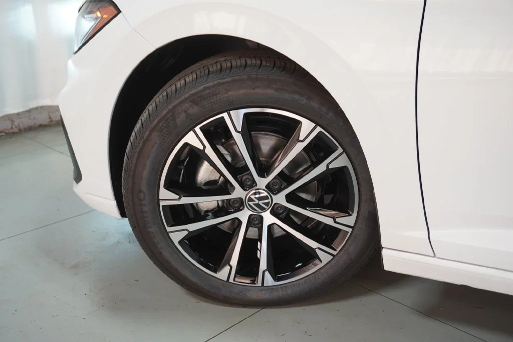 New 2027 Pure White Volkswagen 1.5T Sport image 25