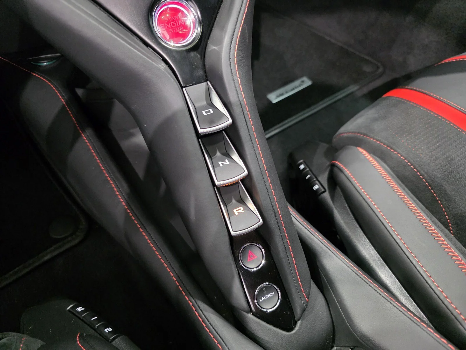 Used 2022 Onyx Black McLaren Performance Coupe image 15
