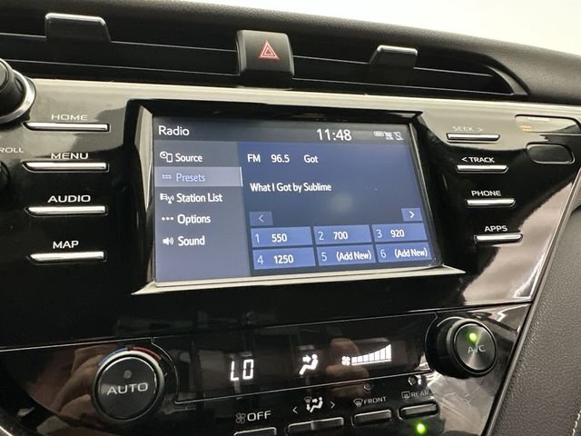 Used 2019 White Toyota SE image 30