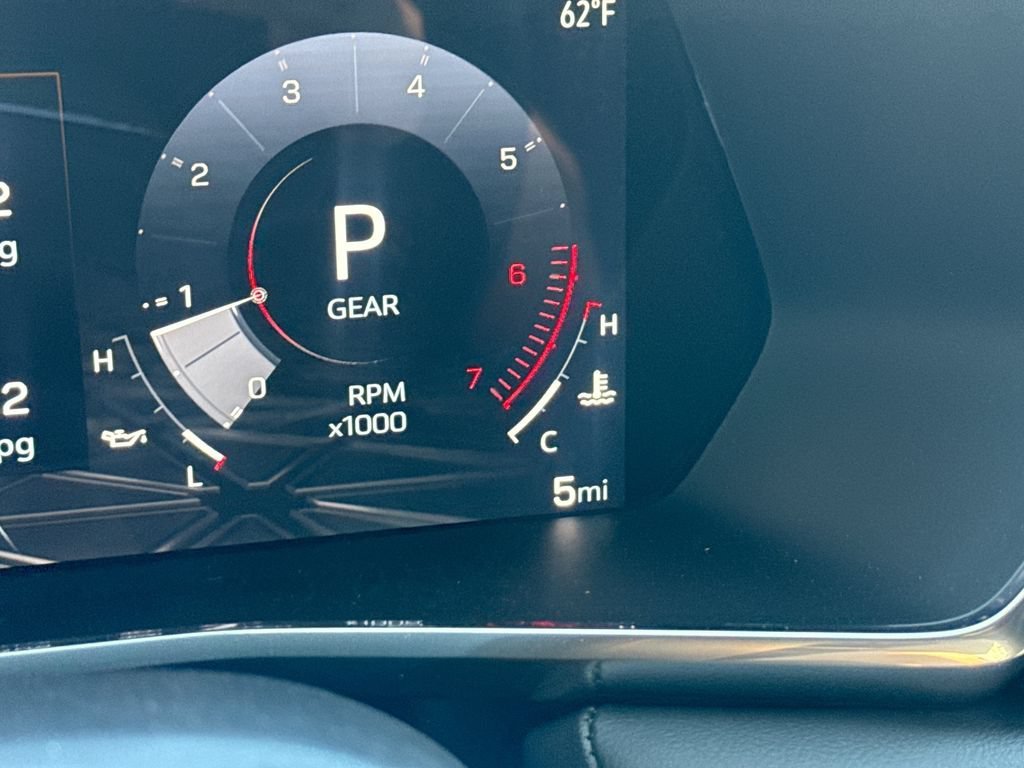 2026 GMC Canyon Elevation - Photo 12