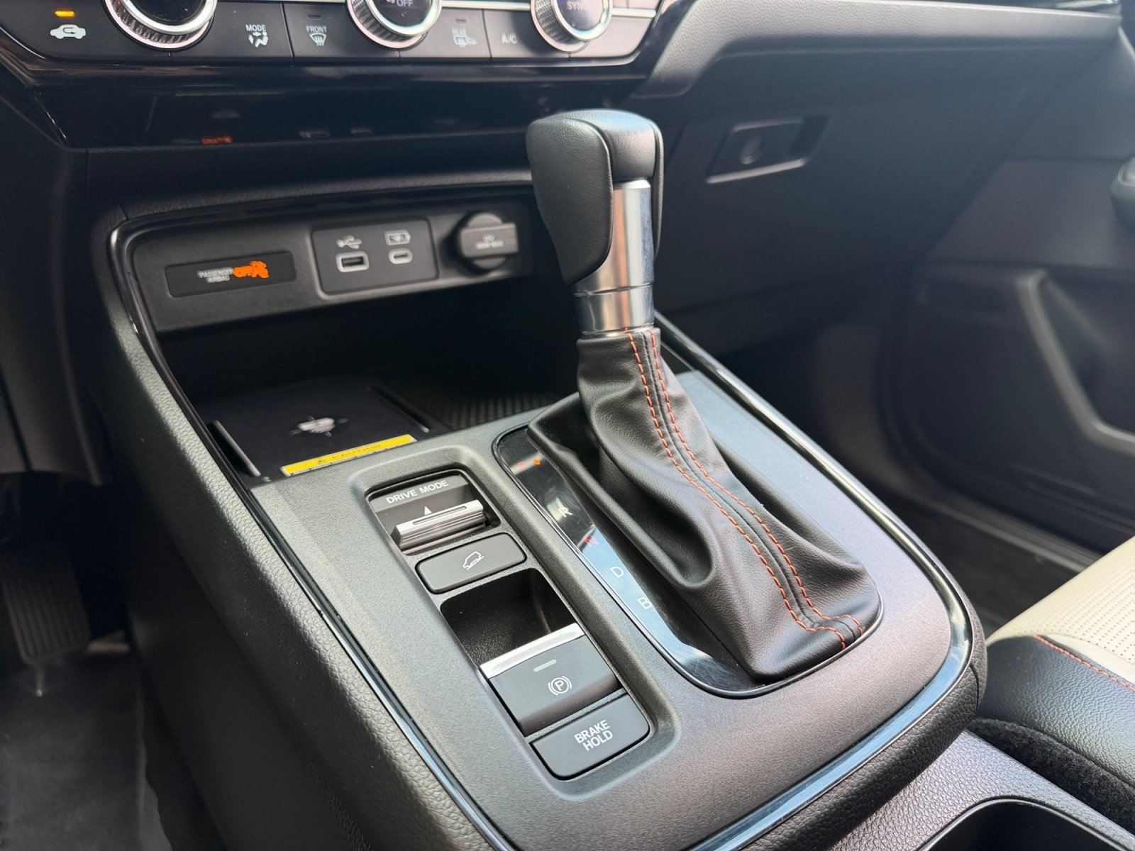 2024 Honda CR-V Sport Touring - Photo 23